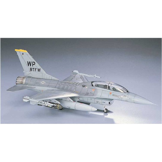 F-16B Kunststoffebene Modell plus F.F (D14) 1/72 F-16B Kunststoffebene Modell plus F.F (D14) 1/72 | Scientific-MHD