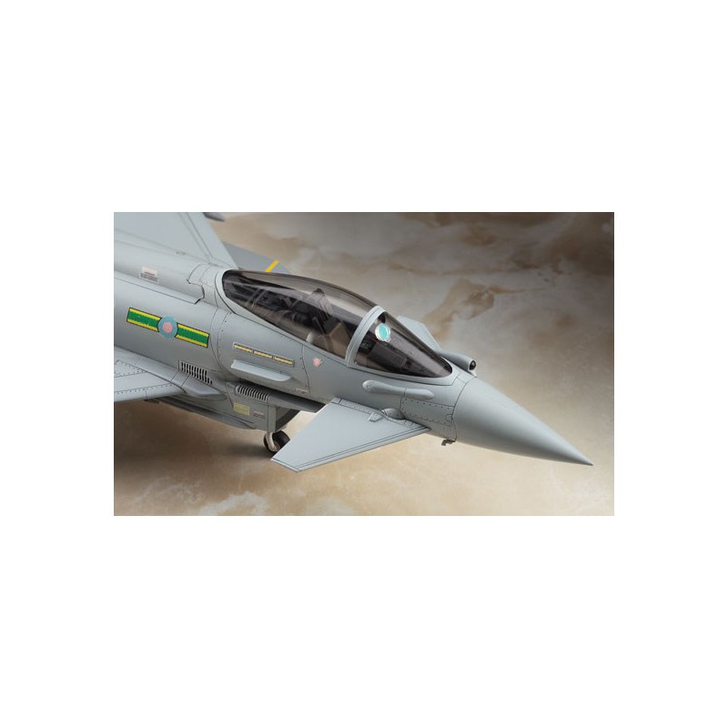 Eurofighter Typhoon 1/72 Plastikflugzeugmodell | Scientific-MHD