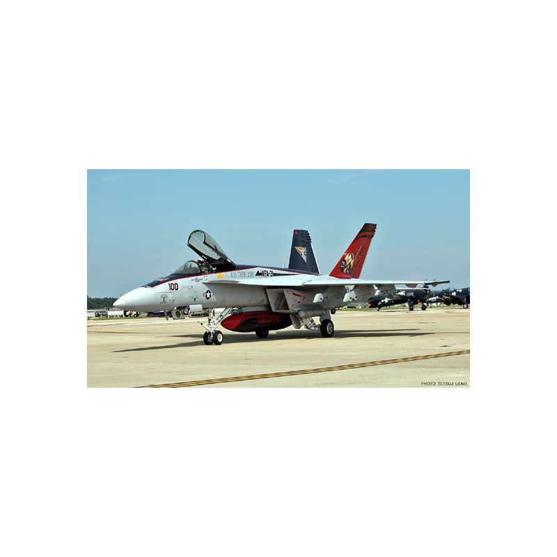 Kunststoffebene Modell 1/72F/A-18th VFA-31 Tomcatter | Scientific-MHD