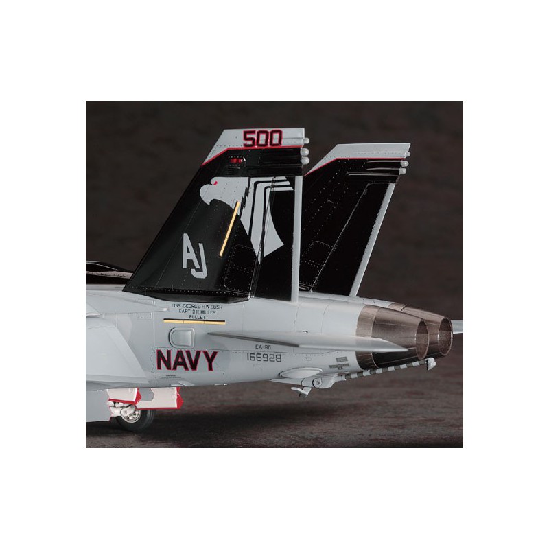 EA-18G Plastikflugzeugmodell 1/48 | Scientific-MHD