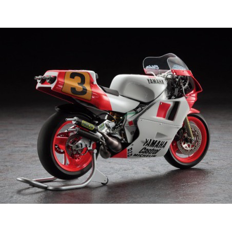 Yamaha YZR500 1988 1/12 Plastikmotorradmodell | Scientific-MHD Yamaha YZR500 1988 1/12 Plastikmotorradmodell | Scientific-MHD