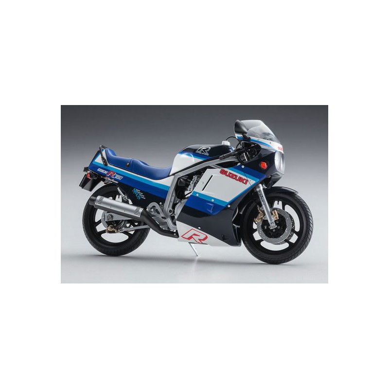 Suzuki GSX-R750 Kunststoffmotorradmodell (G) 1/12 | Scientific-MHD