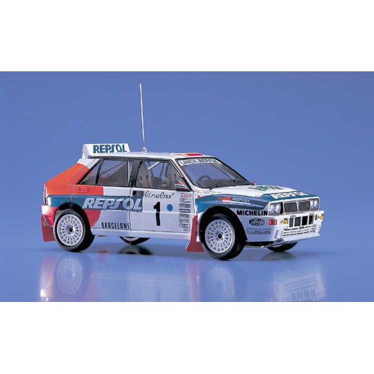 Lancia Super Delta WRC 1/24 Plastikautoabdeckung Lancia Super Delta WRC 1/24 Plastikautoabdeckung | Scientific-MHD