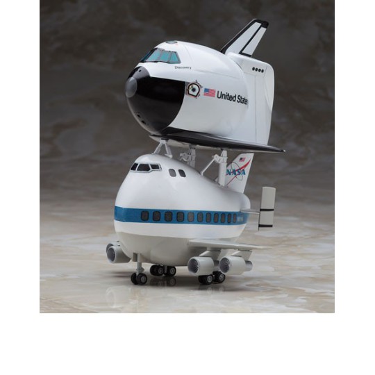 Space Shuttle & B747 Ei -Plastikflugzeugmodell Space Shuttle & B747 Ei -Plastikflugzeugmodell | Scientific-MHD