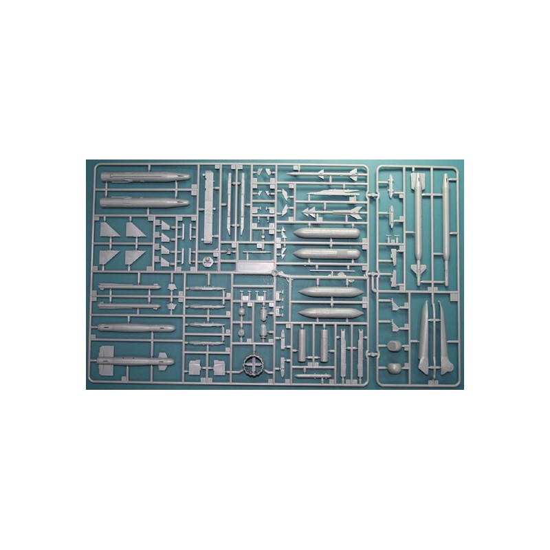 F-111C Plastikflugzeug Modell Australischer AF 1/48 | Scientific-MHD