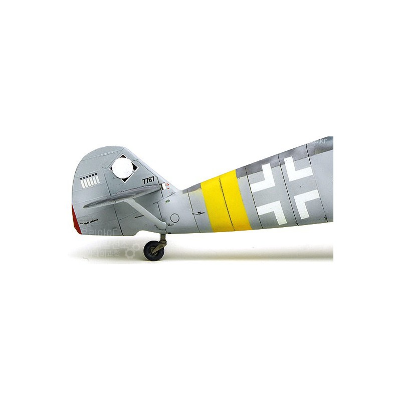 Messerschmitt BF109T-2 1/48 Kunststoffebene Modell | Scientific-MHD