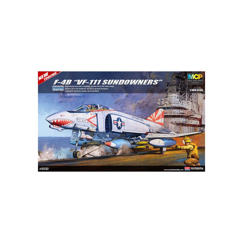 Kunststoffebene Modell F-4B Phantom MCP 1/48 | Scientific-MHD