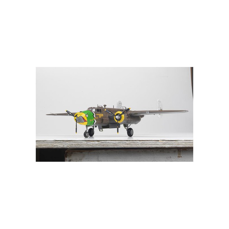 USAAF Plastikflugzeug Modell B-25d Pacific Th. 1/48 | Scientific-MHD