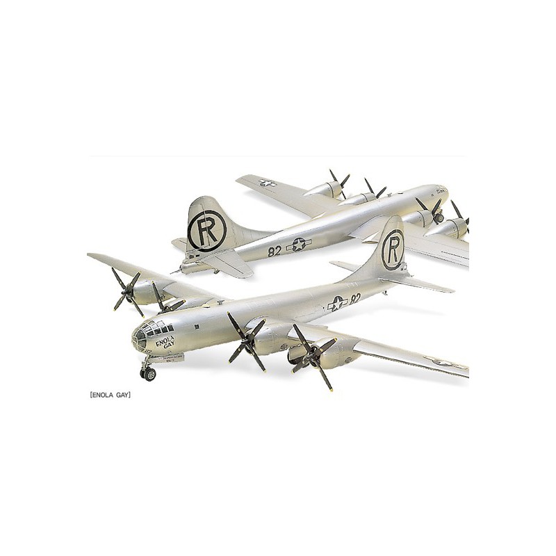 B-29A Kunststoffebene Modell Enolagay & Bockscar 1/72 | Scientific-MHD B-29A Kunststoffebene Modell Enolagay & Bockscar 1/72 | Scientific-MHD