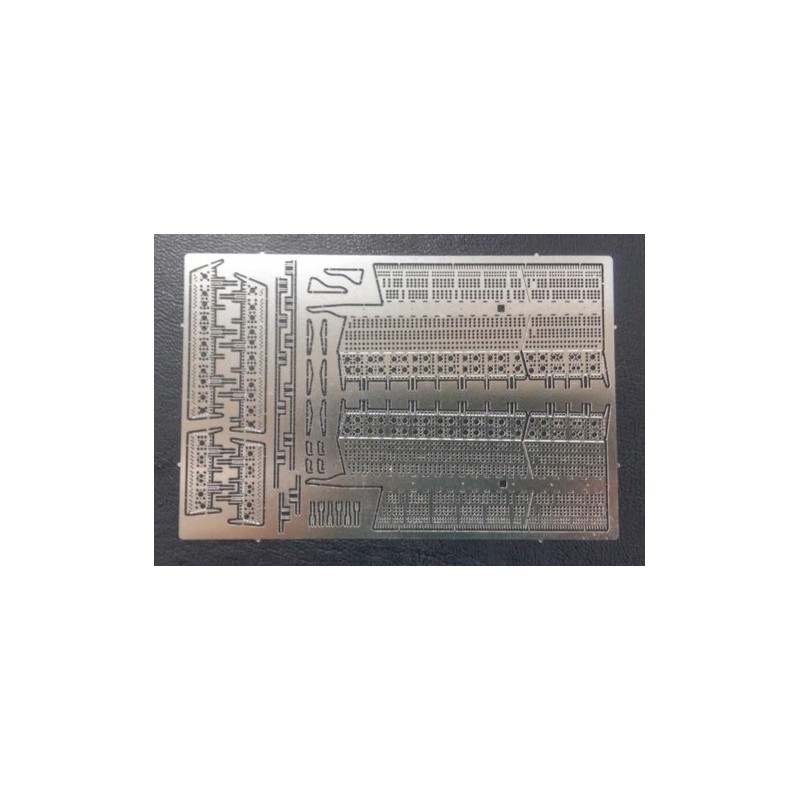 Kunststoffflugzeugmodell US Navy SB2C-4 1/72 | Scientific-MHD