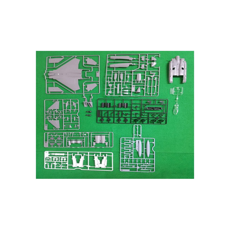 Kunststoffmodell in Kunststoff F-15K ROCAF1/72 | Scientific-MHD