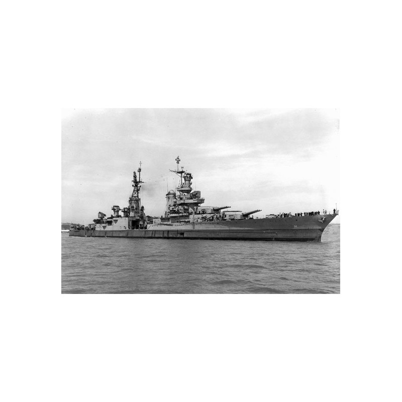 Plastikbootmodell USS CA-35 Indianapolis 1/350 | Scientific-MHD