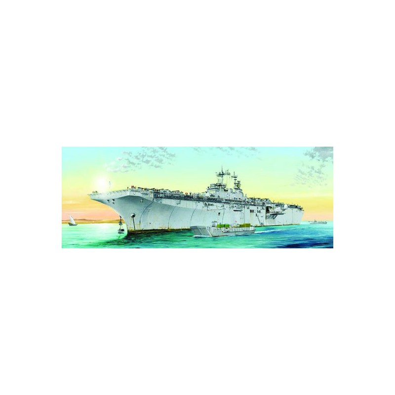 USS Kearsarge LHD-3 1/700 Plastikbootmodell | Scientific-MHD