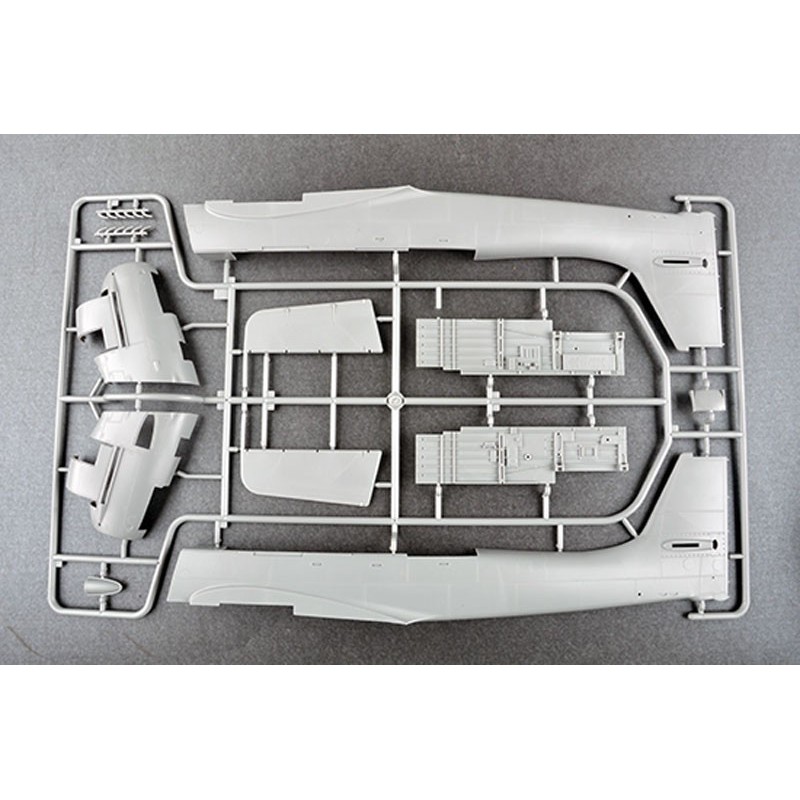 Junkers Ju-87b-2/U4 Stuka 1/24 Kunststoffebene Modell | Scientific-MHD