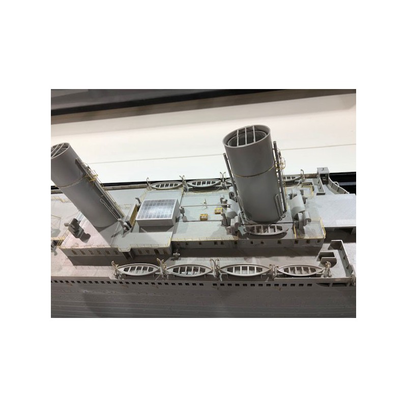 R.M.S. Titanic 1/200 | Scientific-MHD