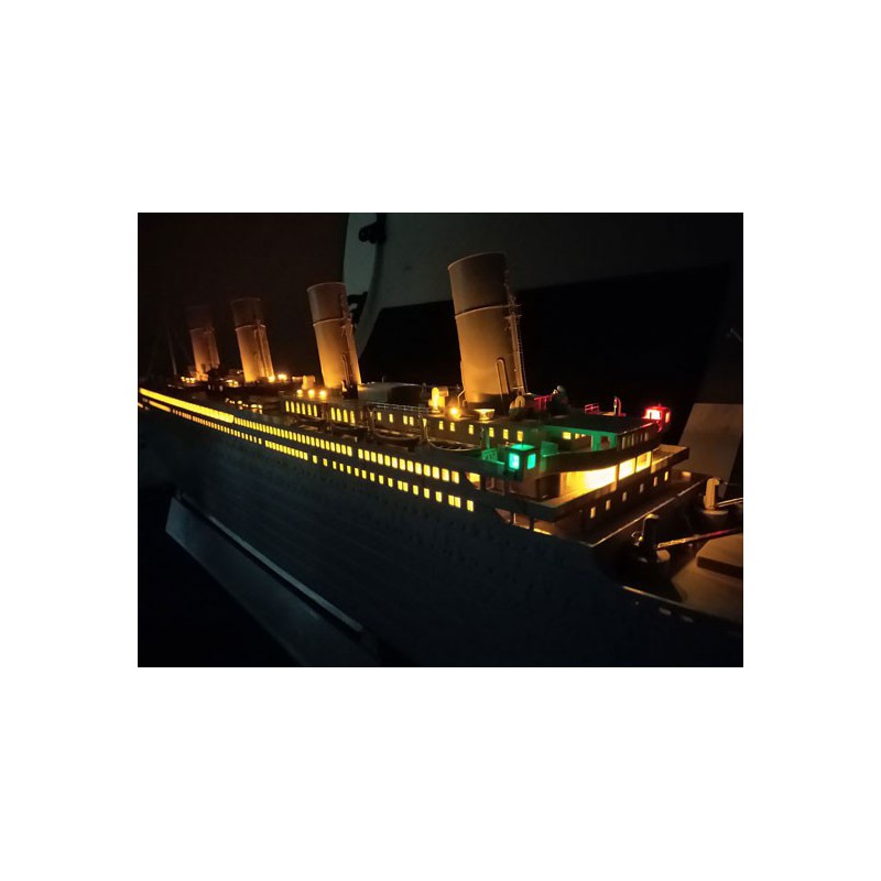R.M.S. Titanic 1/200 | Scientific-MHD