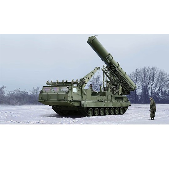 Russisch S-300V 9A85 SAM 1/35 Kunststofftankmodell Russisch S-300V 9A85 SAM 1/35 Kunststofftankmodell | Scientific-MHD