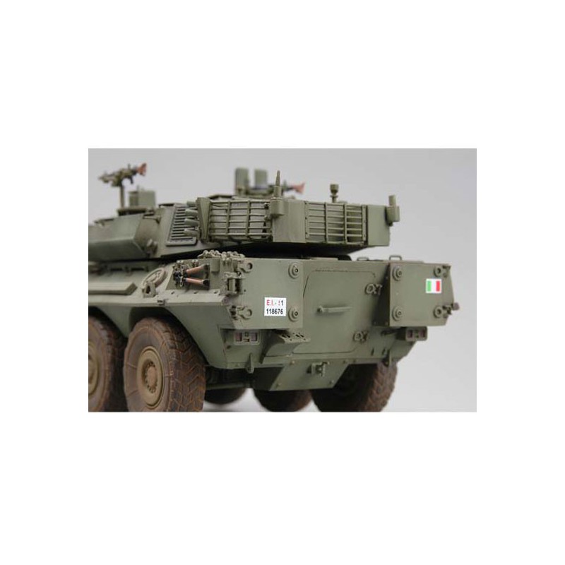 Italienisch B1 Centauro Plastiktankmodell | Scientific-MHD