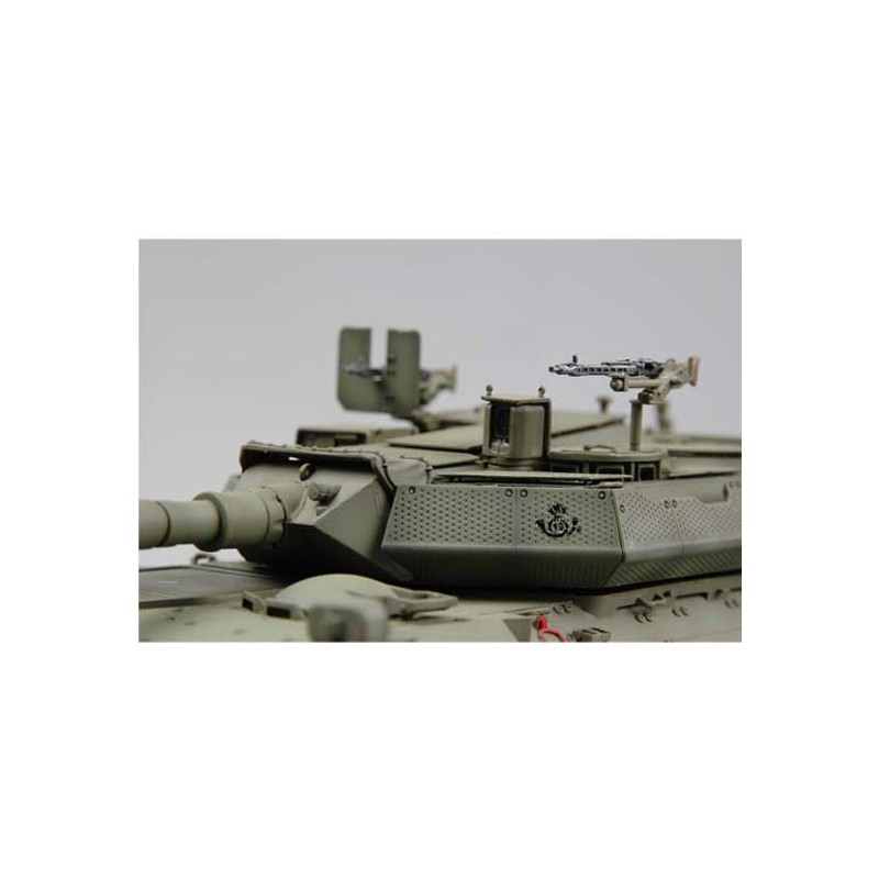 Italienisch B1 Centauro Plastiktankmodell | Scientific-MHD