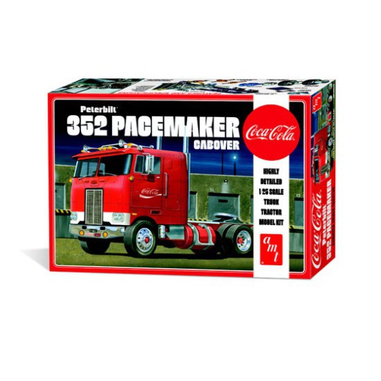 Peterb Plastic Car Model. 352 Schrittmacher Cola 1/25 | Scientific-MHD