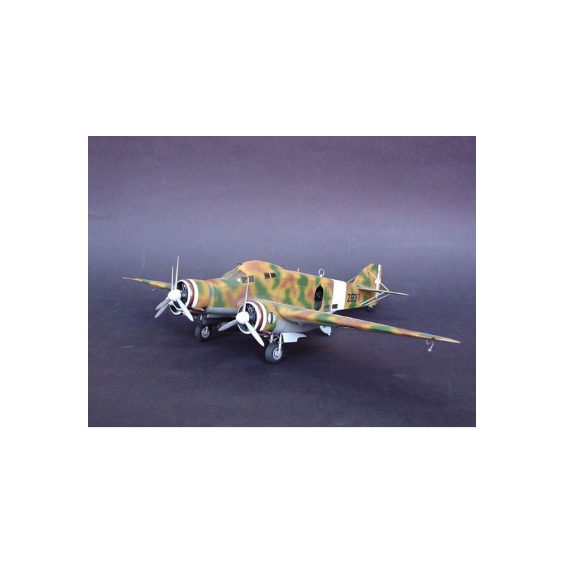 Plastikflugzeug Modell Savoia Marchetti S.M.79 II | Scientific-MHD