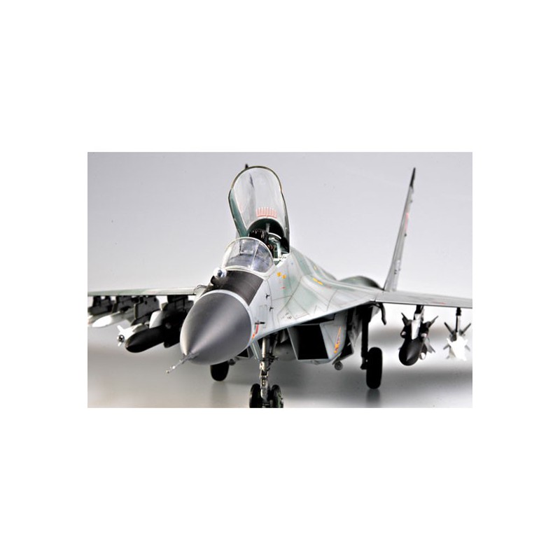 MiG-29M Plastikebene Modell "Drehzahl" | Scientific-MHD