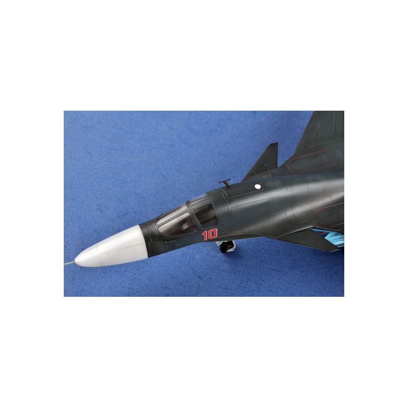 Russisches SU-34 Fullback Plastikflugzeugmodell | Scientific-MHD