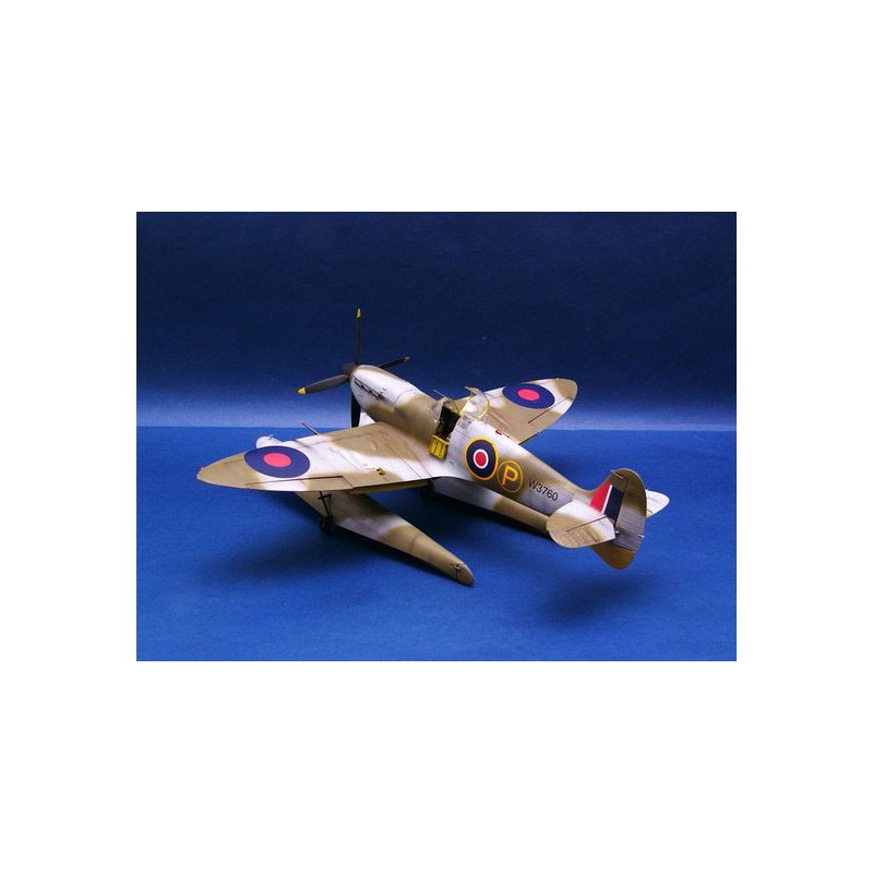 Kunststoffmodell Supermarine Spitfire Mk.vb | Scientific-MHD Kunststoffmodell Supermarine Spitfire Mk.vb | Scientific-MHD