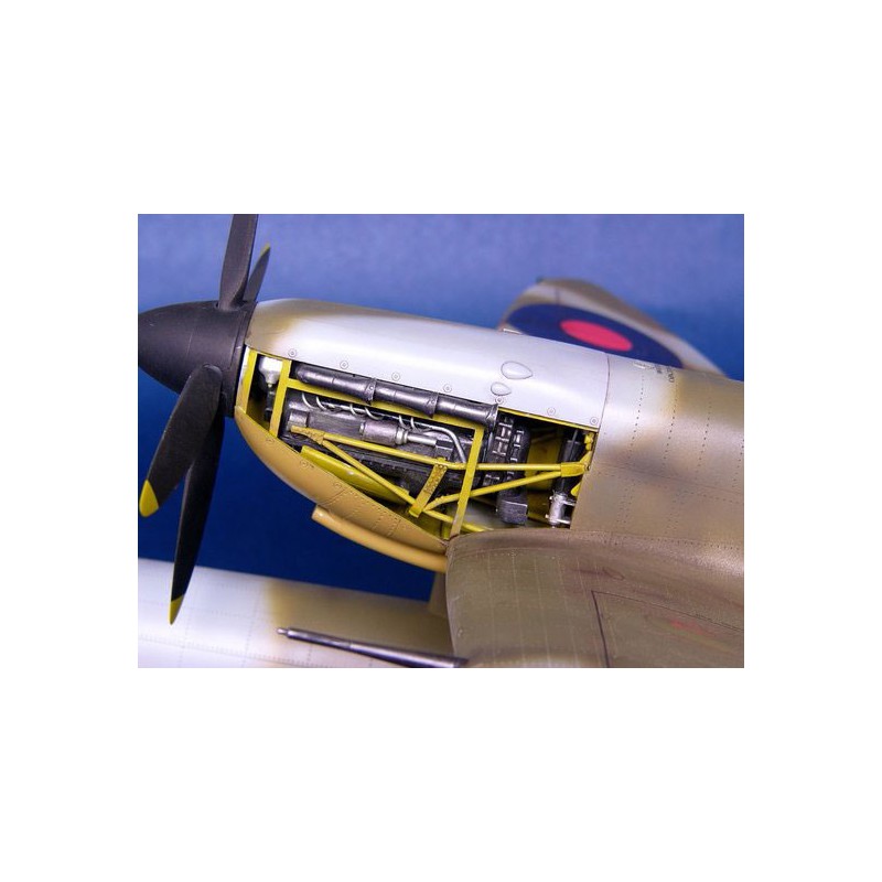 Kunststoffmodell Supermarine Spitfire Mk.vb | Scientific-MHD