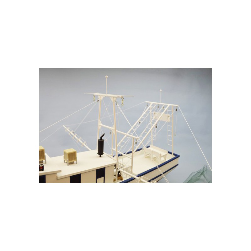Rusty Shrimp Boat R/C Radio -Sligig | Scientific-MHD