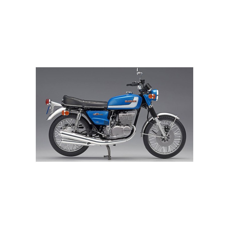 Suzuki GT380 B 1/24 Plastikmotorradmodell | Scientific-MHD