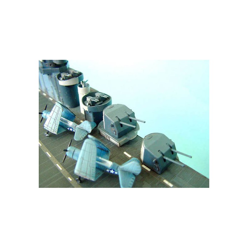 US Yorktown CV-10 1944 Plastikbootmodell | Scientific-MHD