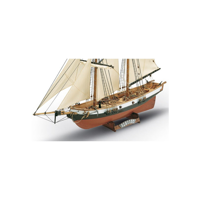 Newport 1/57 Statisches Boot | Scientific-MHD