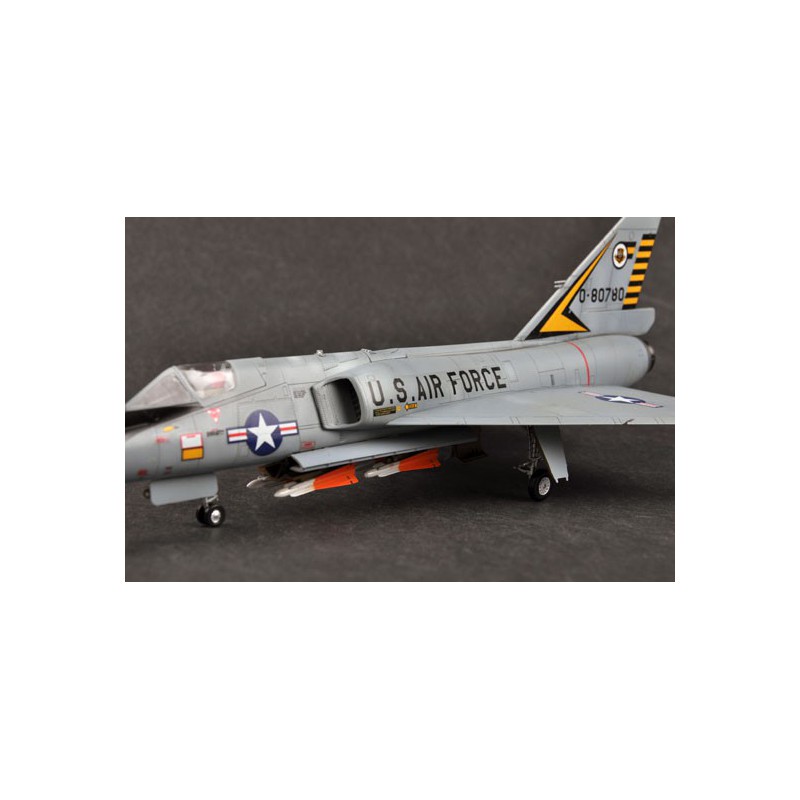 F-106A Delta Dart Plastikflugzeugmodell | Scientific-MHD