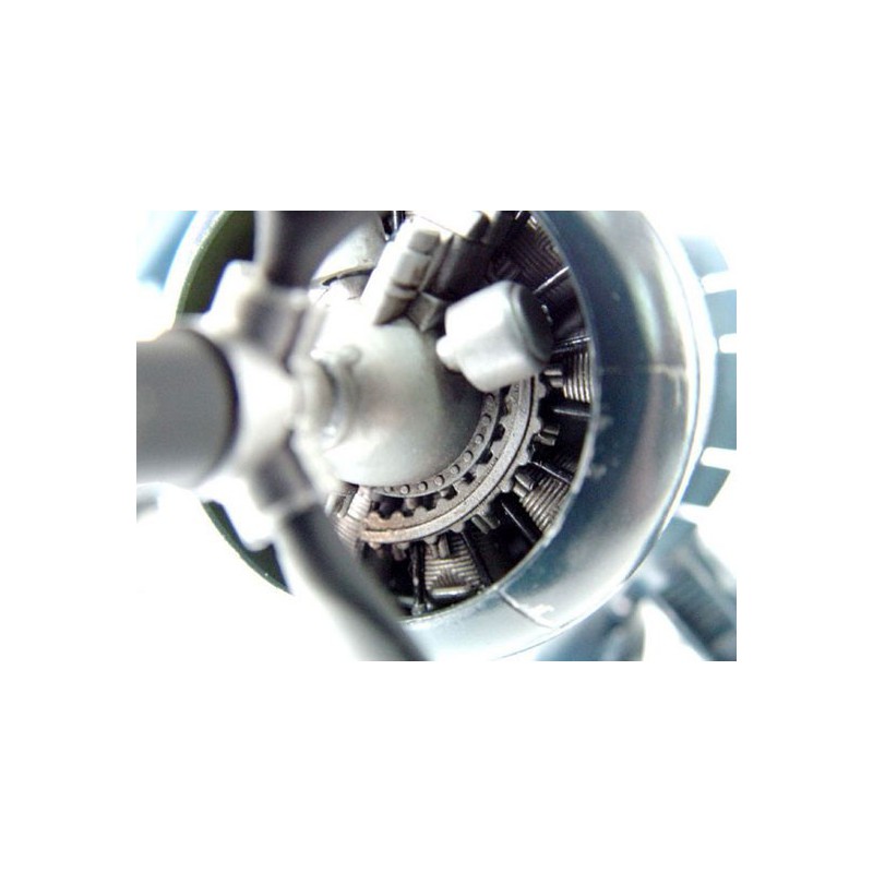 F4U-1D Corsair Plastikflugzeugmodell | Scientific-MHD