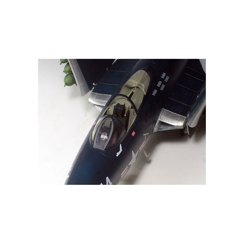 F9F-3 Panther Plastikebene Modell | Scientific-MHD