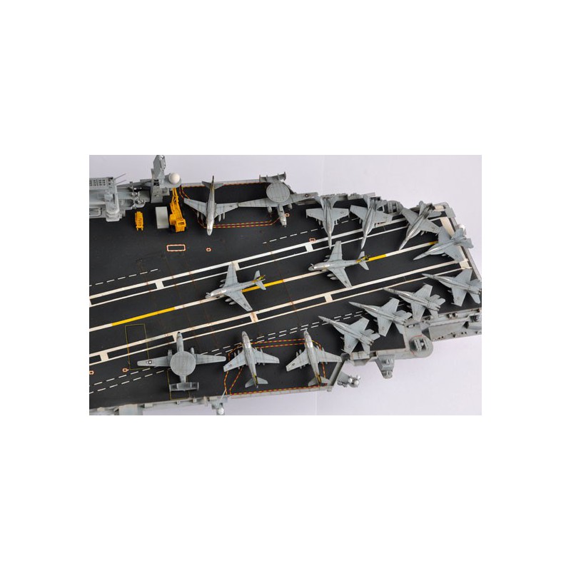 USS Kitty Hawk CV-63 Plastikbootmodell | Scientific-MHD