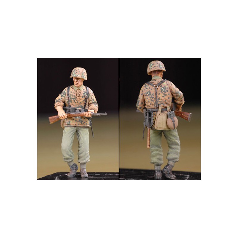 Waffen SS Assault Team Figurine | Scientific-MHD
