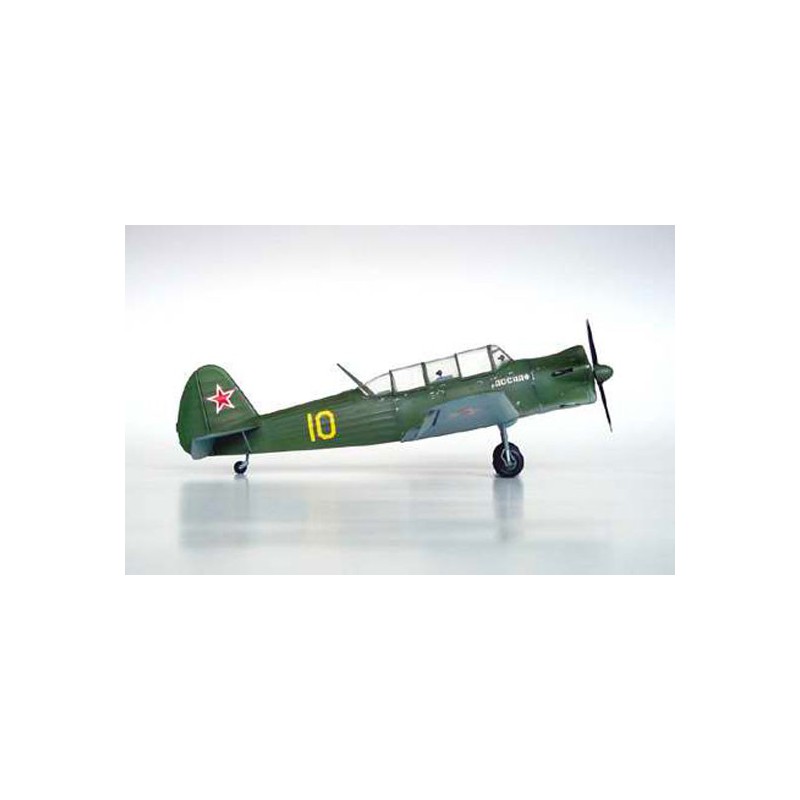 YAK-18 Max Plastikflugzeugmodell | Scientific-MHD