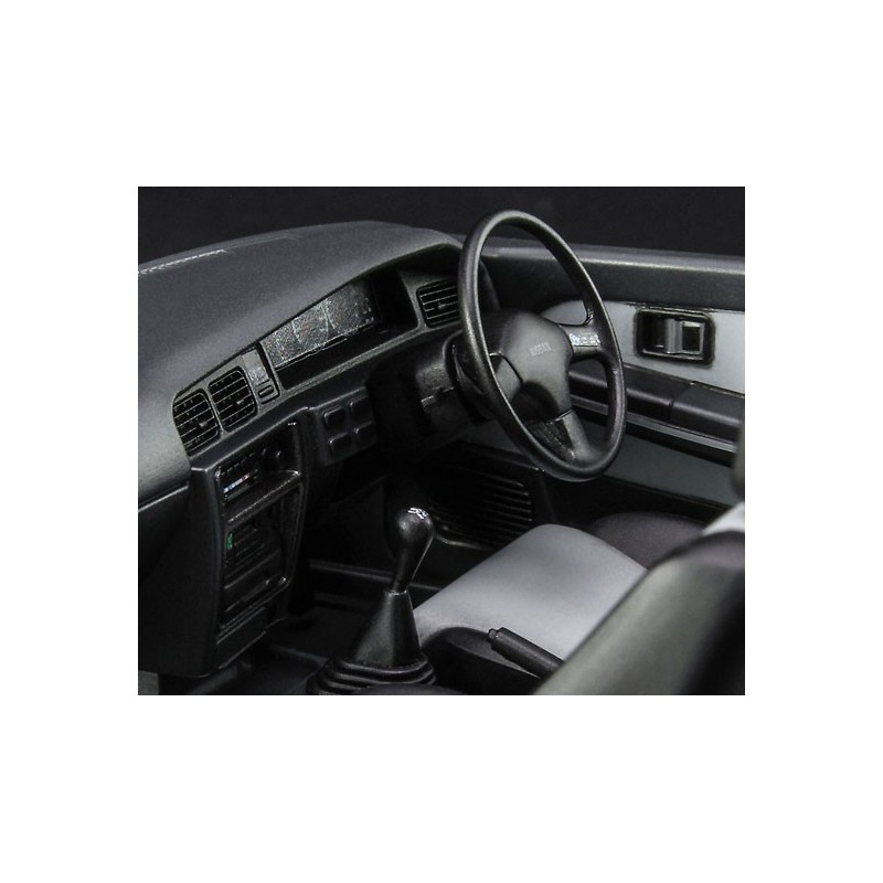 Nissan Bluebird 1/24 Plastikautoabdeckung | Scientific-MHD