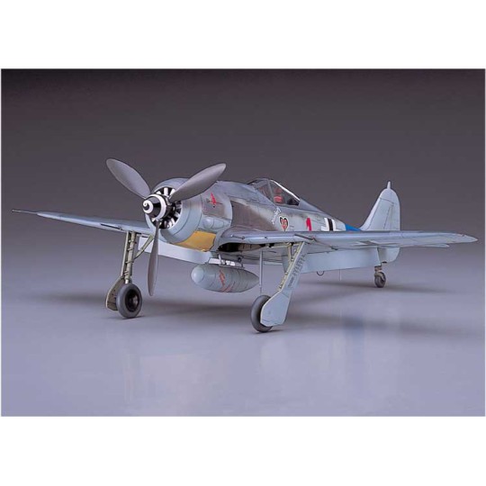 Kunststoffflugzeugmodell Focke Wulf 190a-8 (ST 21) 1/32 Kunststoffflugzeugmodell Focke Wulf 190a-8 (ST 21) 1/32 | Scientific-MHD