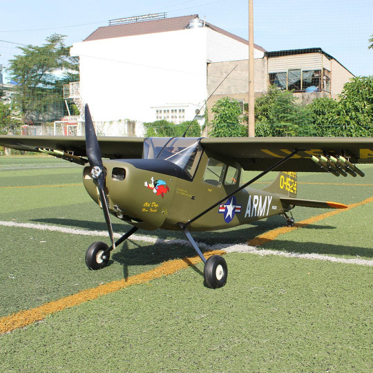 Ferngesteuertes Thermikflugzeug Cessna L-19A Bird Dog "Old Dog, New Tricks" 35-40cc ARF Ferngesteuertes...