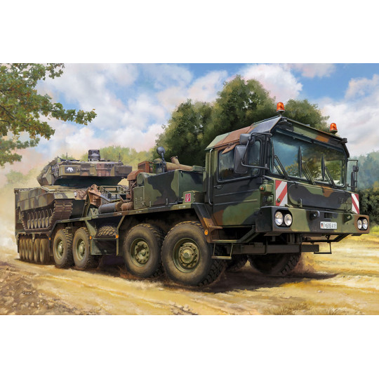 Plastikmodell eines russischen Lastwagens Slt-56 mit Anhänger 56T 1:72 Plastikmodell eines...