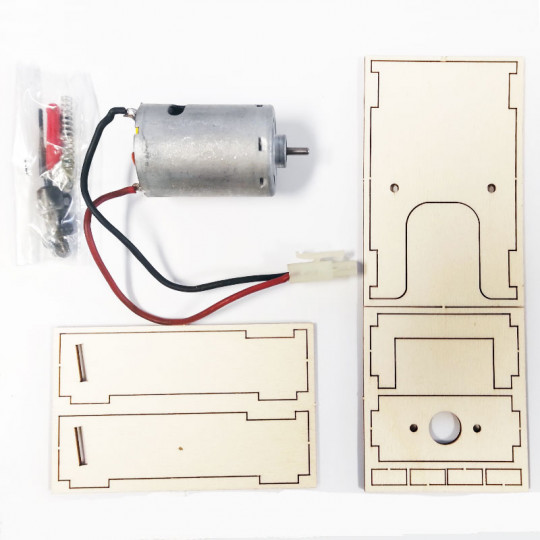Radio -kontrolliertes Boot...