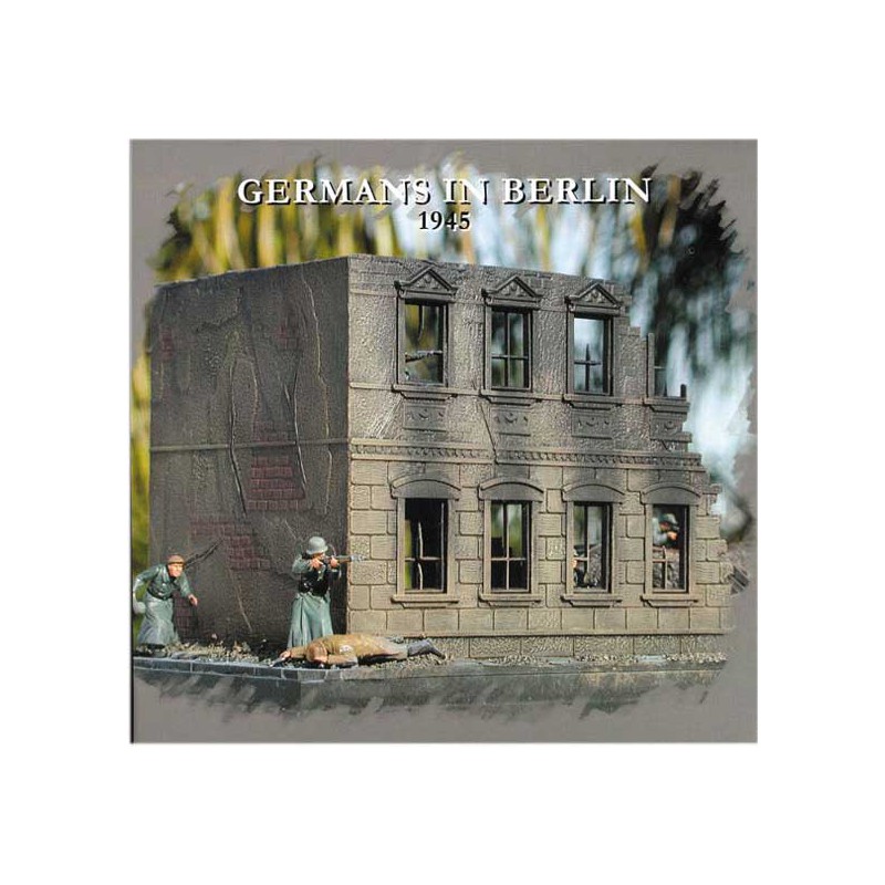 Deutsche Figur in Berlin 1945 1/72 | Scientific-MHD