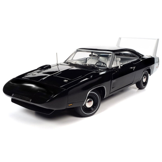 Die Cast Modellauto in 1:18...