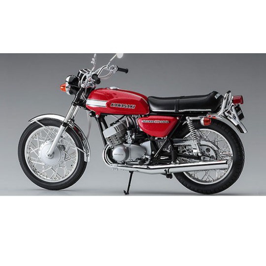 Kawasaki 500-SS/Mach III Plastikmotorradmodellmodell Kawasaki 500-SS/Mach III Plastikmotorradmodellmodell | Scientific-MHD