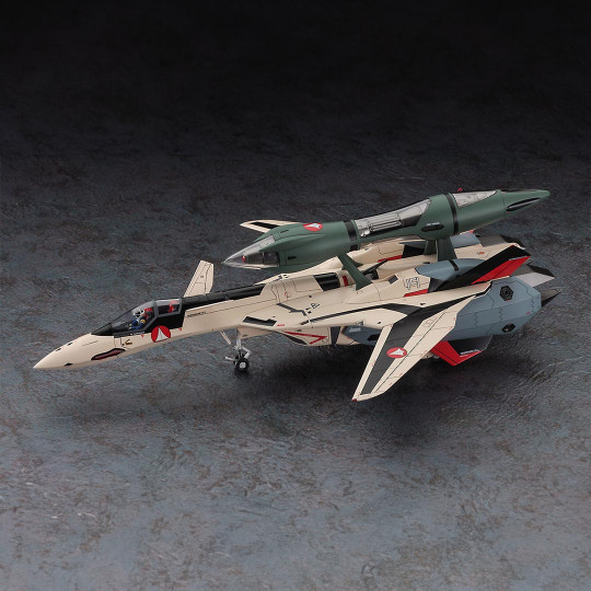 Plastikmodell der TV-Serie Macross Plus YF-19 mit Fast Pack und Fold Booster 1:72 Plastikmodell der TV-Serie...