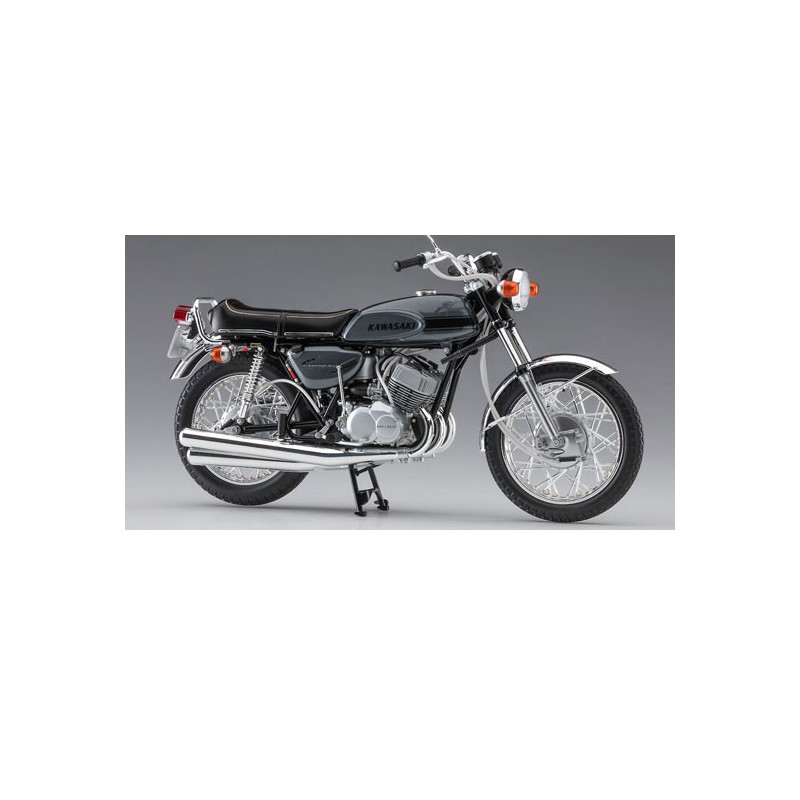 Kawasaki 500-SS/Mach III Plastikmotorradmodellmodell | Scientific-MHD