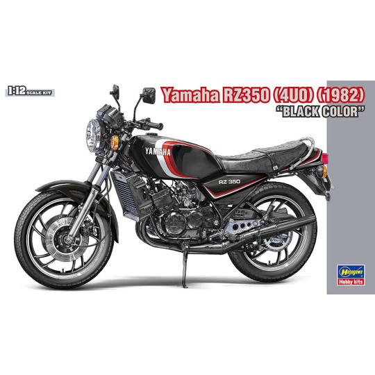 Plastikmodell eines Motorrads Yamaha RZ350 (4U0) 1982 Schwarz 1:12 Plastikmodell eines...